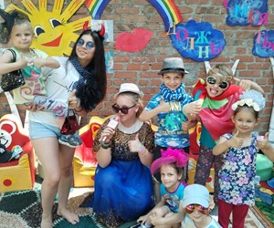 Праздничное  театрализованное мероприятие "Должны смеяться дети!"